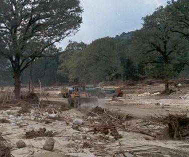 خبر در متن و حاشيه به كنار!!