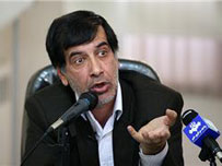 باهنر: کسانی که می خواهند در دولت کار کنند بایدارادتشان رابه مشایی بیشتر کنند