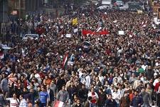 هم لندن، واشنگتن و برلین از انقلاب مصر اعلام حمایت کردند و هم حزب الله لبنان، ايران و حماس