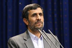 احمدي نژاد: متاسفانه برخي افراد از توزيع عادلانه يارانه ميان مردم ناراحت هستند