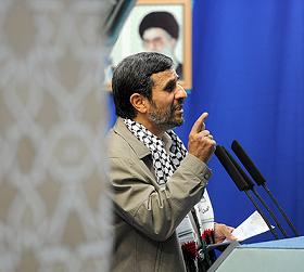 احمدي نژاد: دولتی که با مردمش رابطه خوبی ندارد شانس حکومت ندارد