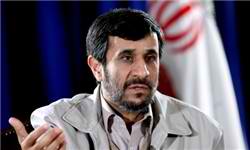 احمدي نژاد: در ایران، مردم آزاد هستند که دیدگاه‌های خود را بیان کنند