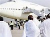 91 نفر از زايران حج تمتع در فرودگاه هاي كشور به جرم حمل مواد مخدر دستگيرشدند