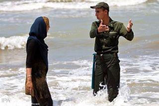 عکس: گشت ارشاد در سواحل ایران