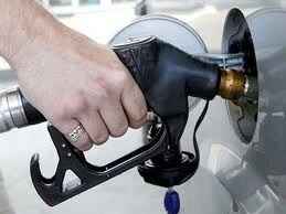 بنزین در ایران؛ ارزان است یا گران؟