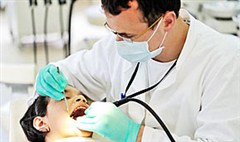 پرداخت از جیب مردم در خدمات دندانپزشکی بیش از ۹۰ درصد است