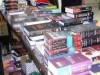 بازار نشر و كتاب در انتظار قانون كپي‌رايت مي‌سوزد و مي‌سازد
